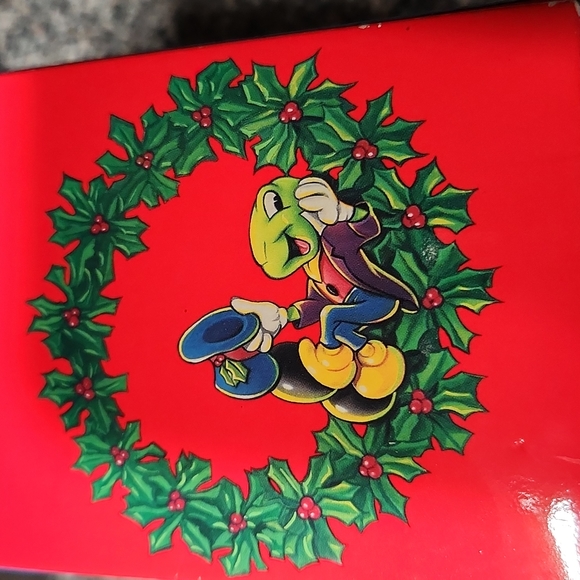 Vintage Disney VHS Christmas box set - Picture 6 of 6
